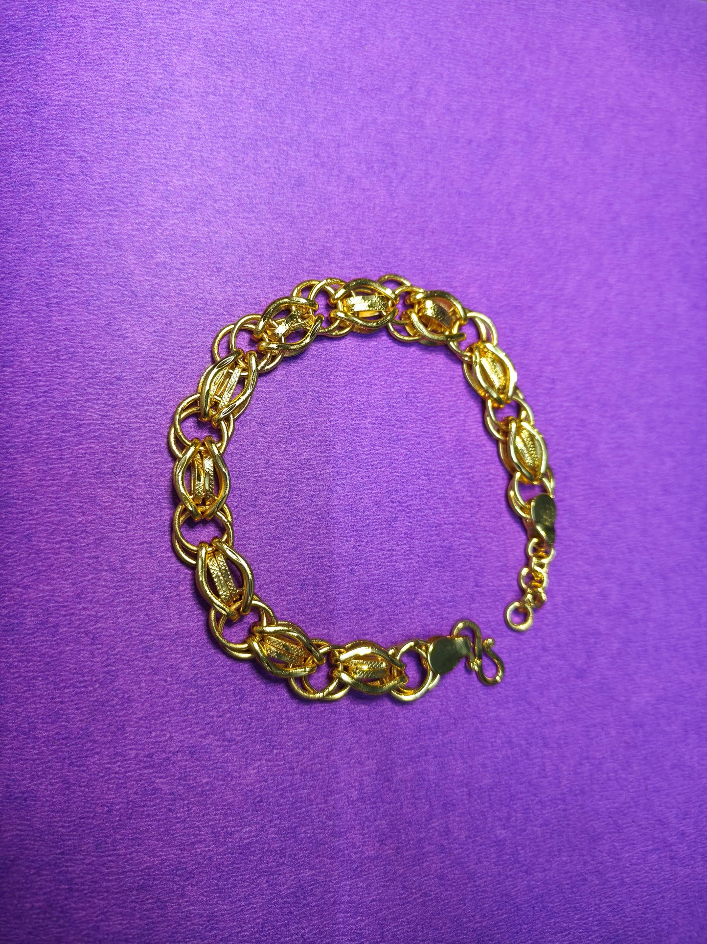 Gents broad Bracelet GB002