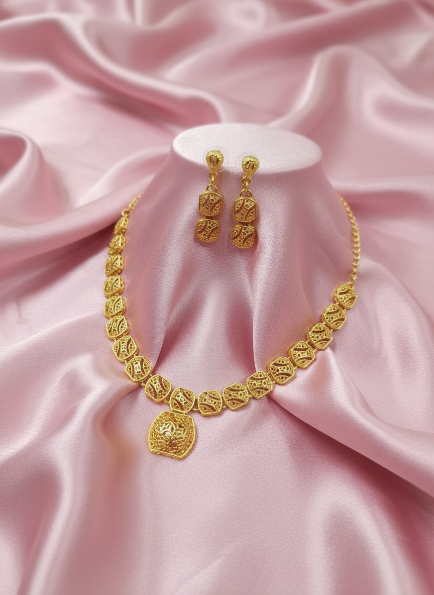 Short Turkish Necklace STN001