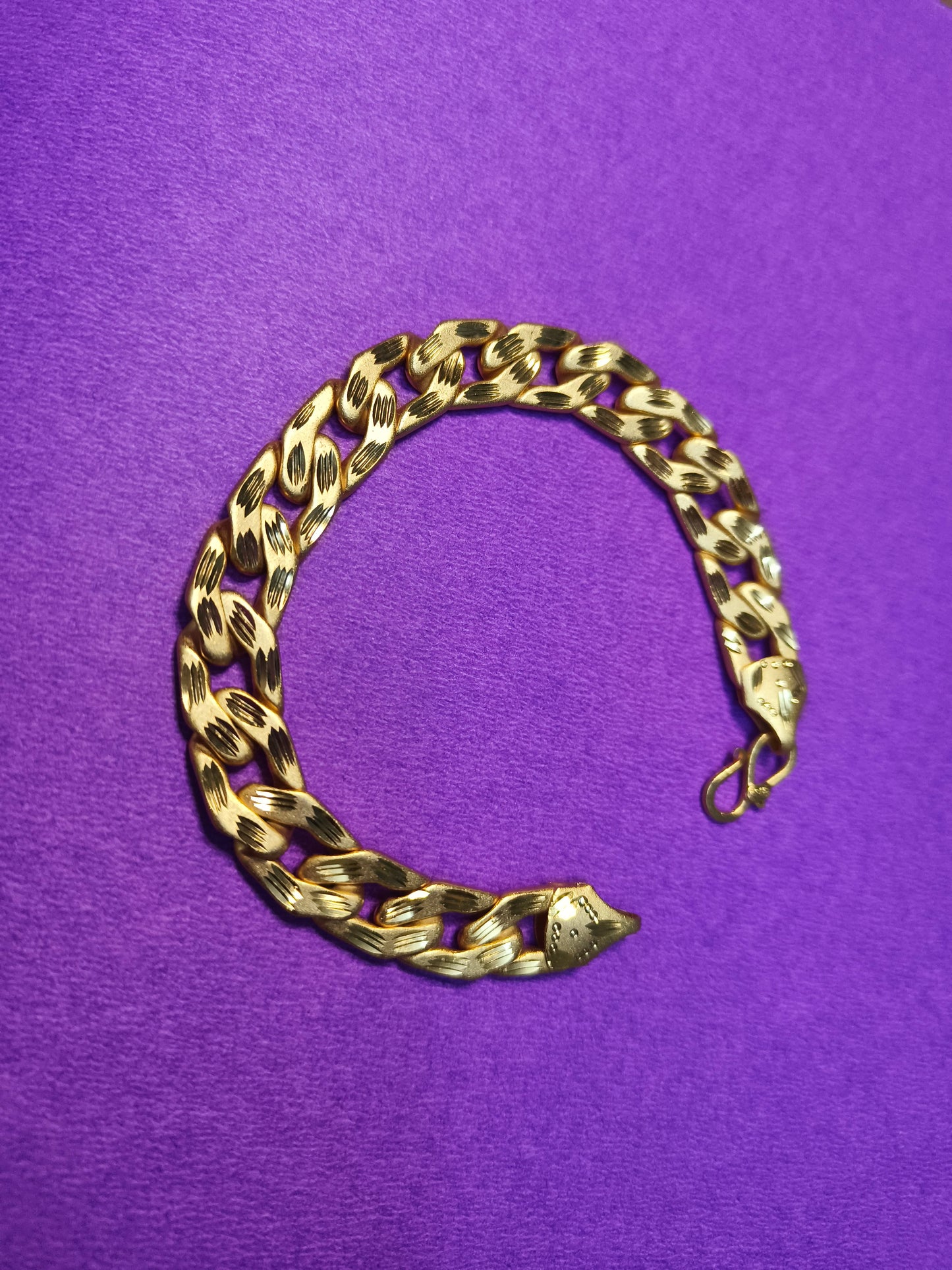 Gents broad Bracelet GB001