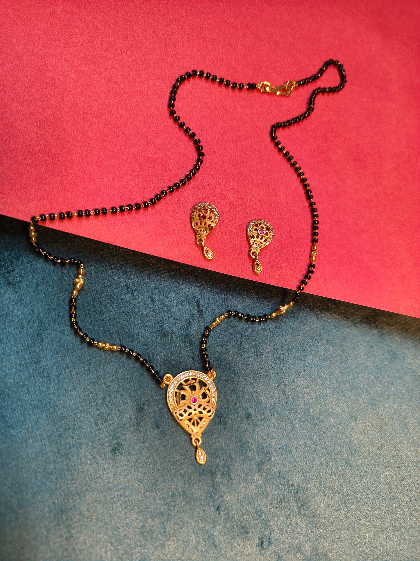 Sleek Elegant Mangalsutra SMS010