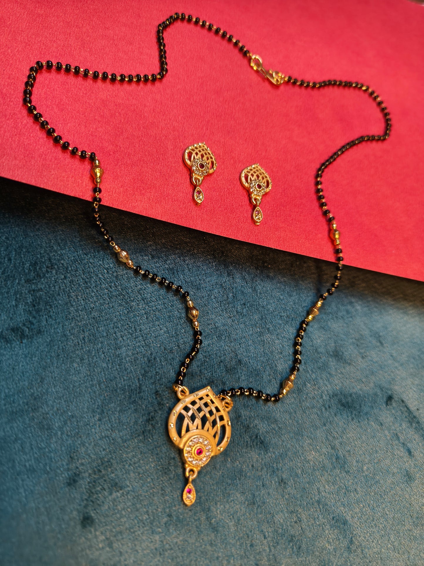 Sleek Elegant Mangalsutra SMS014
