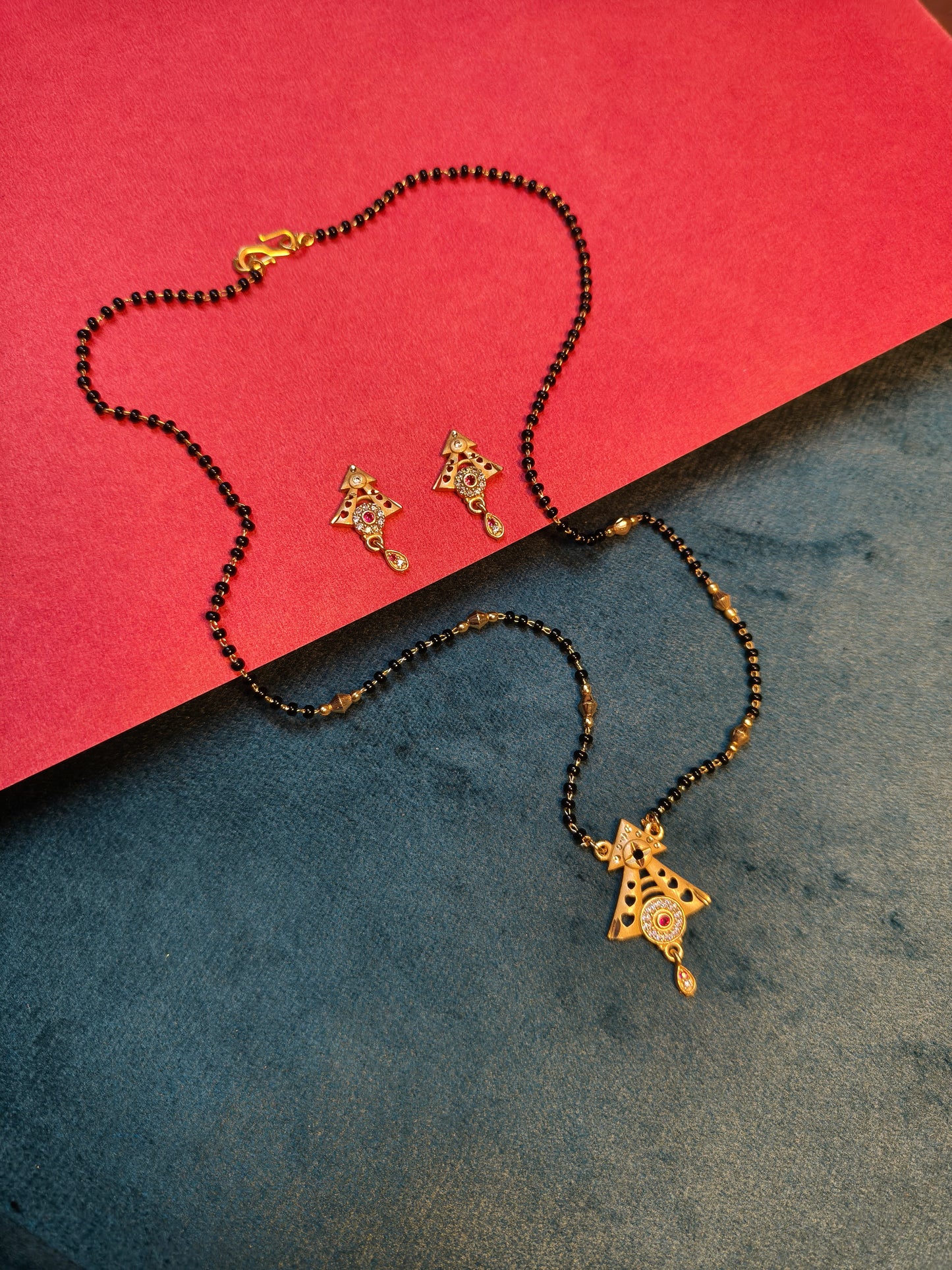 Sleek Elegant Mangalsutra SMS011