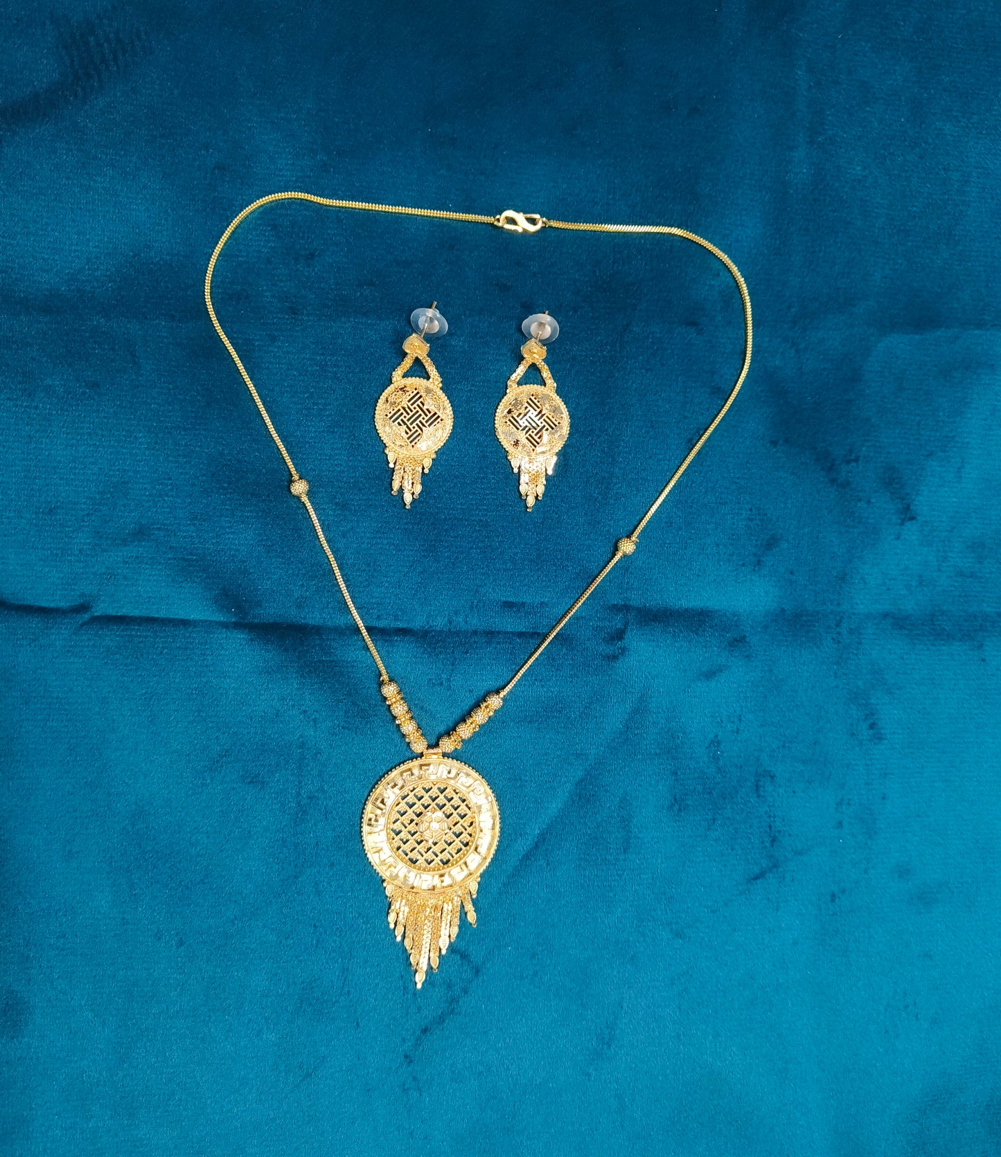 Dokiya Set with Earrings DK002