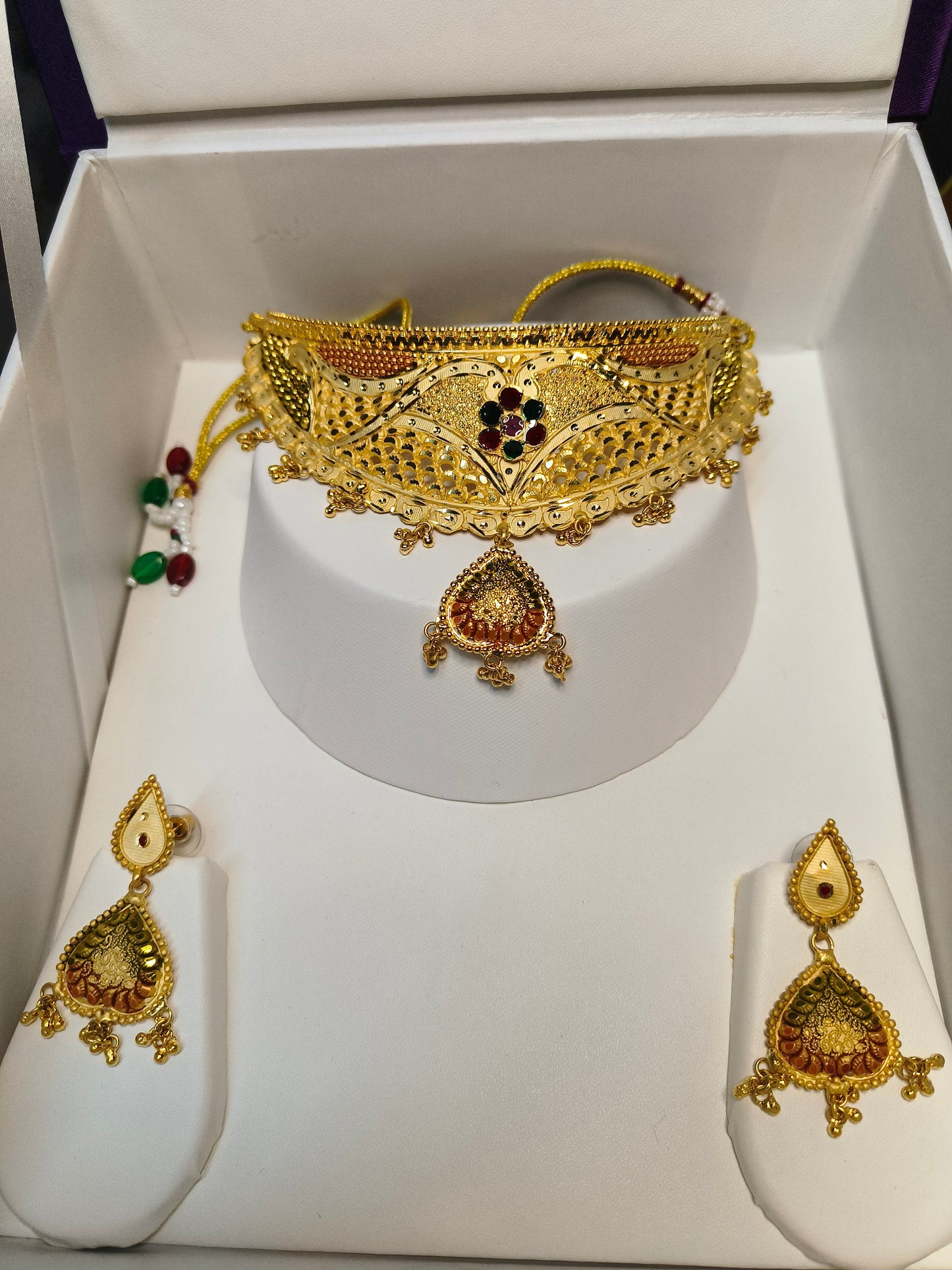 Traditional Choker CK003